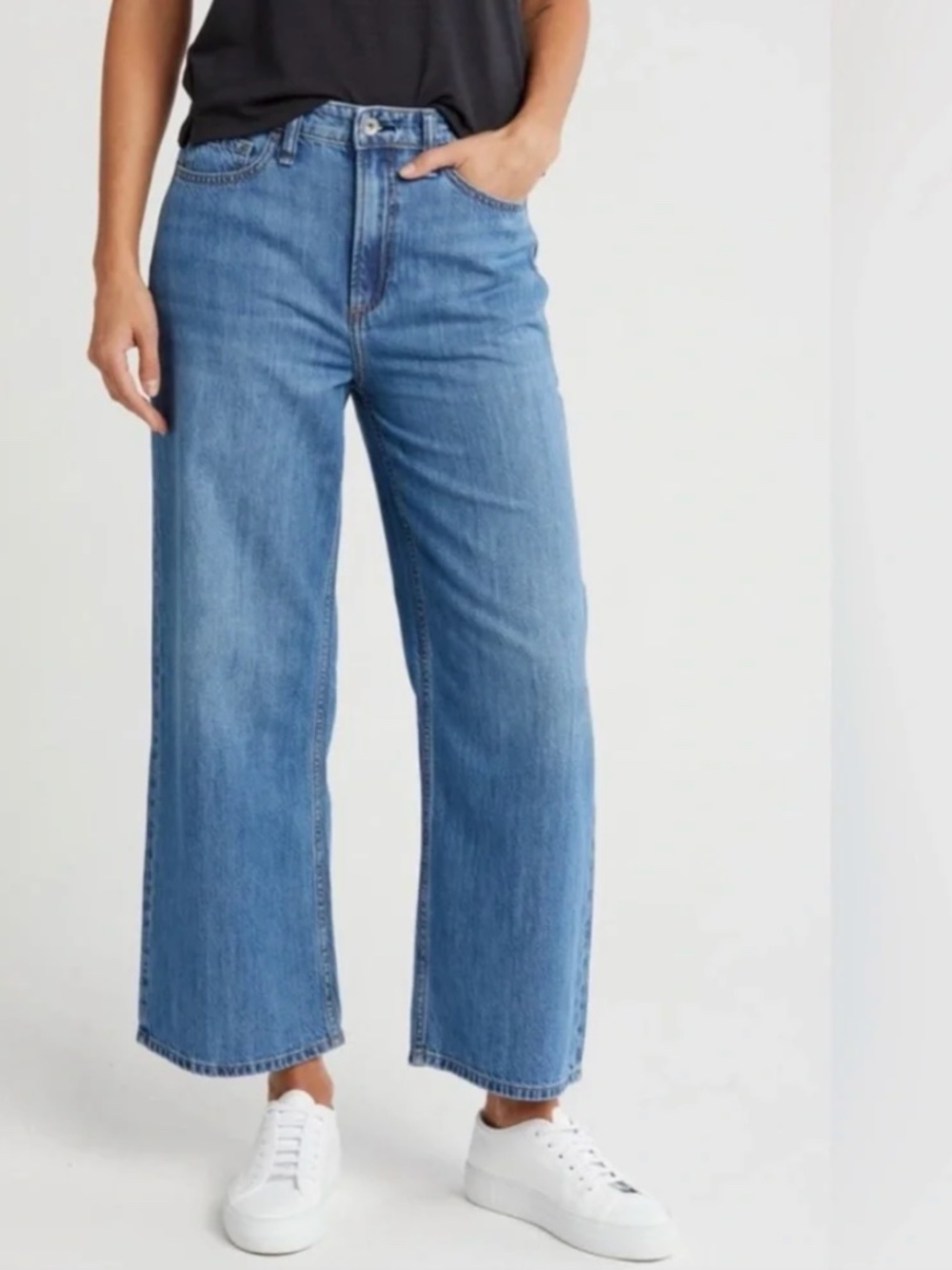 Rag & Bone Lori Mid Rise Crop Medium Denim sz. 30
